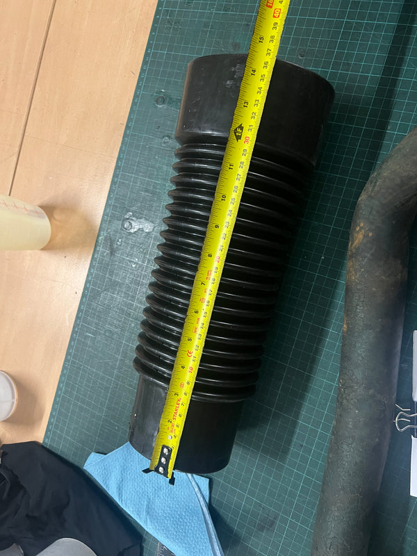 FLEXIBLE RUBBER HOSE